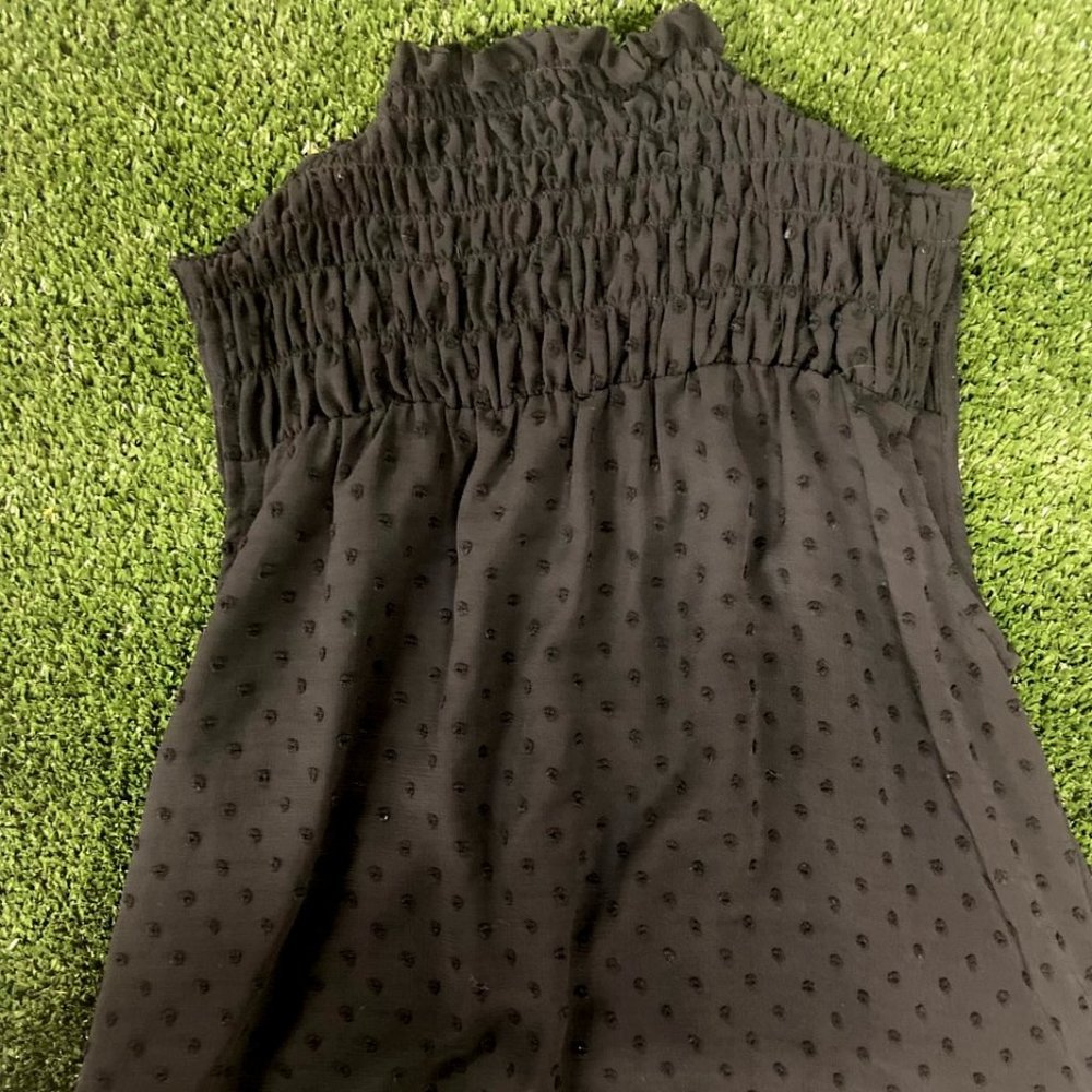 Q+A Los Angeles Black sleeveless, purchased at Anthropologie Black, size M.